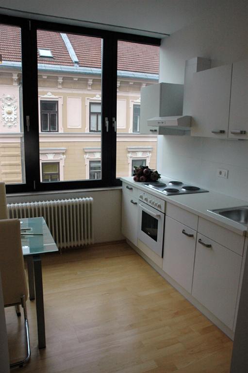 Ai Apartments Liubliana Quarto foto